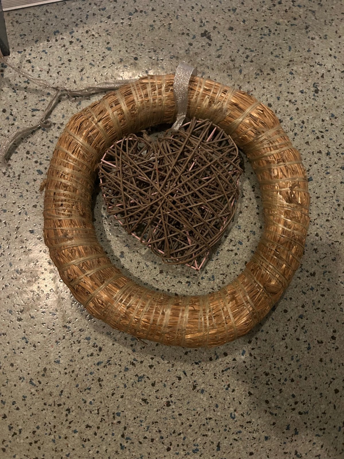 Decoratieve rieten manden en kransen, Ophalen, Gebruikt, Landelijk, Natuurlijk materiaal