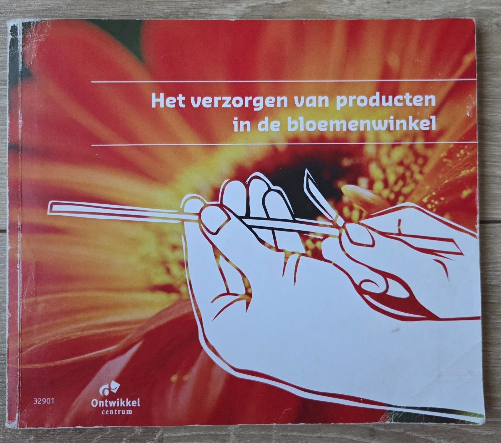 Ontwikkelcentrum -Het verzorgen v producten id bloemenwinkel, Ophalen of Verzenden, Gelezen, Overige soorten