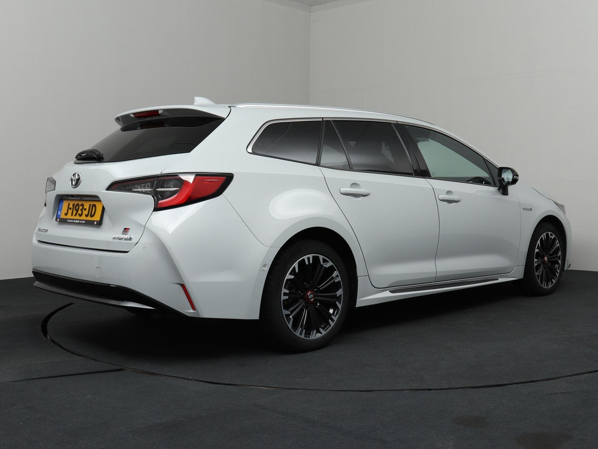 Toyota Corolla Touring Sports 1.8 Hybrid GR-Sport | ACC | Ca, Auto's, Toyota, 450 kg, Gebruikt, 4 cilinders, 122 pk