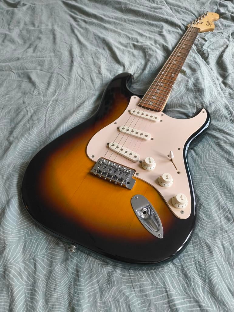 Squier Affinity Stratocaster, Ophalen, Gebruikt, Solid body, Fender