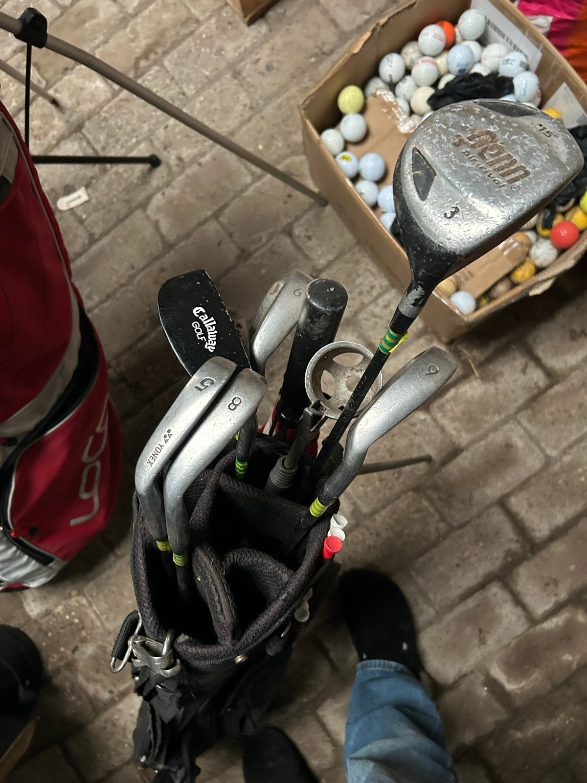 Foto 6 van Grote partij golfsets - compleet en aanvullend