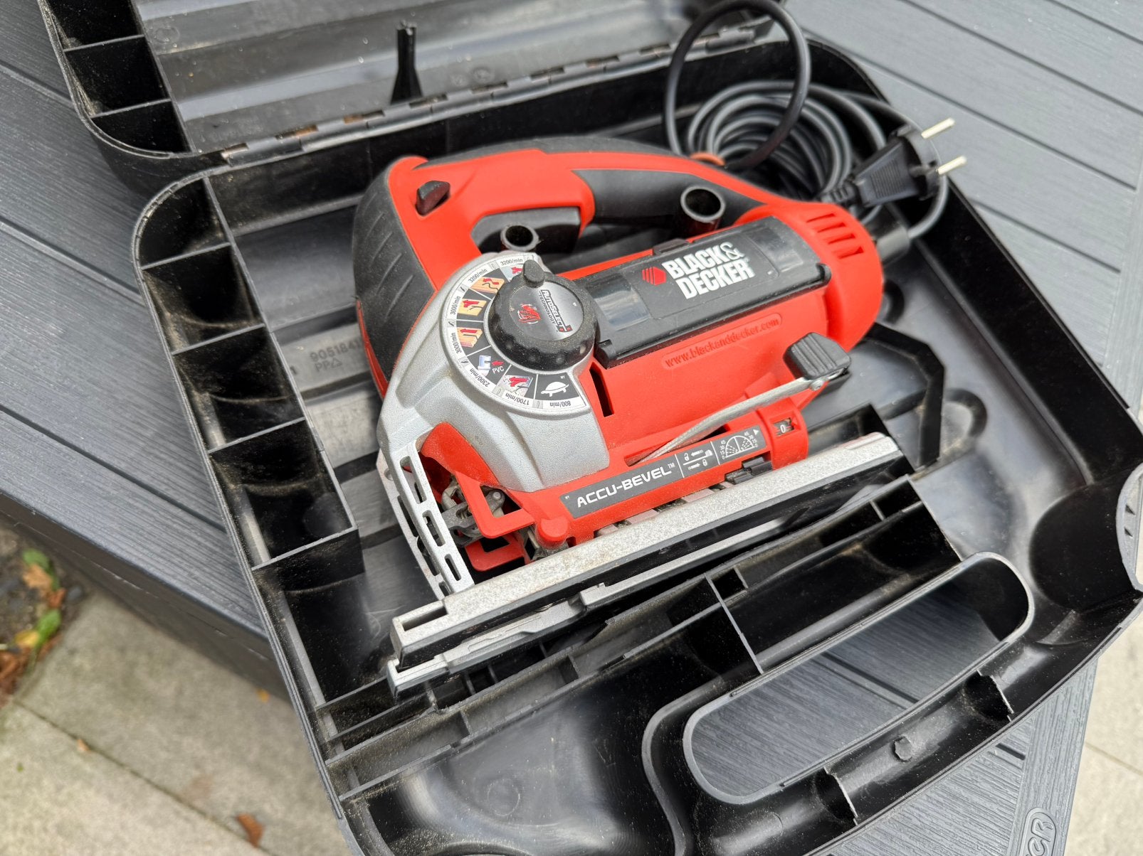 Black & Decker ks900s, Gebruikt, Decoupeerzaag, Ophalen of Verzenden, 30 tot 70 mm
