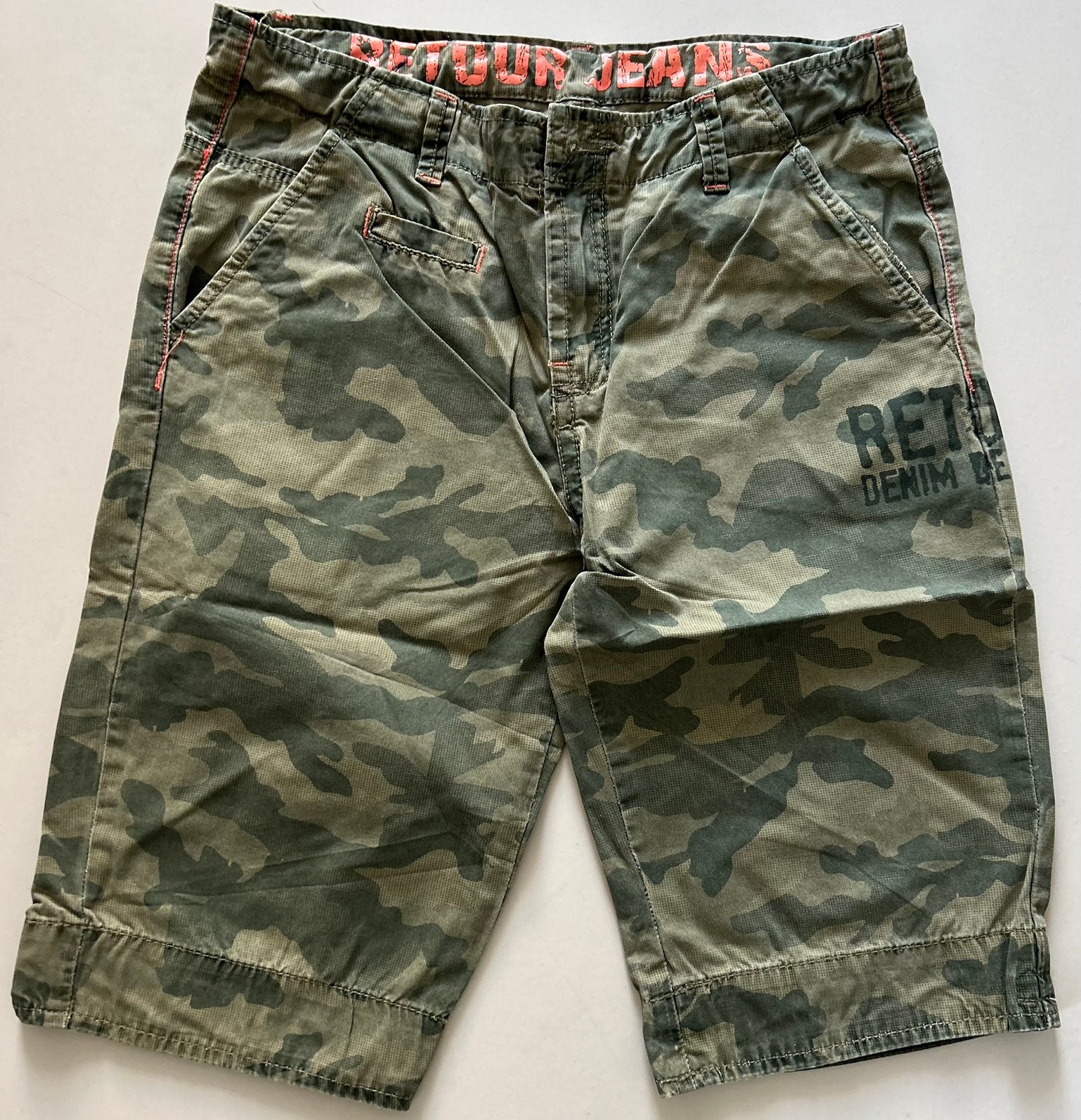 Retour camouflage short maat 170 (16 jaar), Kinderen en Baby's, Broek, Ophalen of Verzenden, Zo goed als nieuw, Jongen