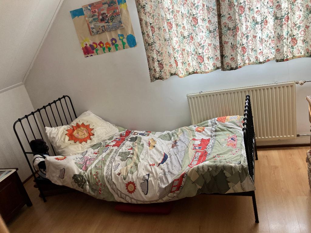 KINDERBED, 70 tot 85 cm, Zo goed als nieuw, 180 cm of meer, Ophalen