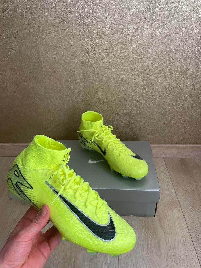 Nike mercurial superfly elite, Maat XS of kleiner, Ophalen of Verzenden, Zo goed als nieuw, Schoenen