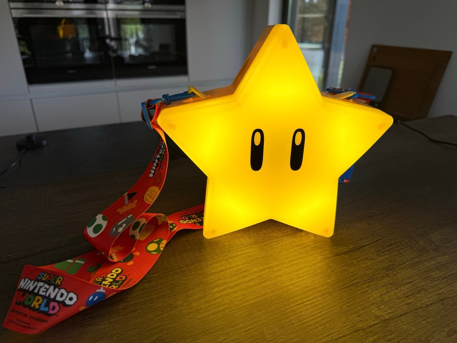 Super Nintendo World Power-Up Band Star Popcorn Tas, Ophalen of Verzenden, Zo goed als nieuw