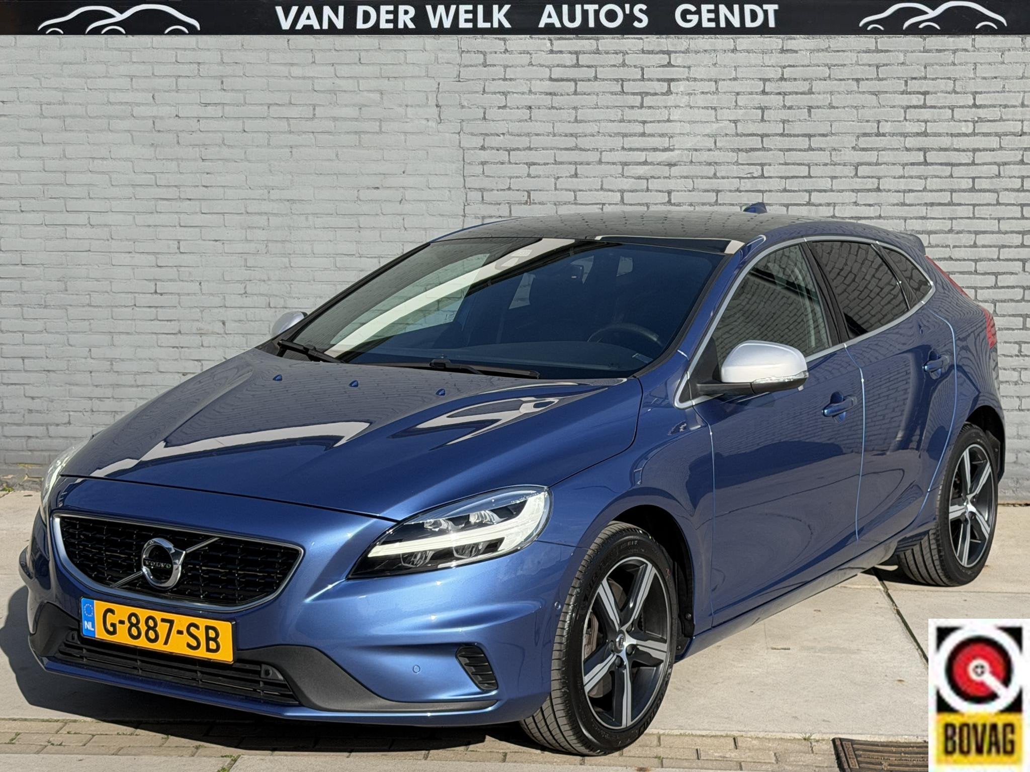 Volvo V40 1.5 T3 POLAR+ SPORT | R-DESIGN | PANO | STOELVERW., 12 maanden, Euro 6, 4 cilinders, Blauw