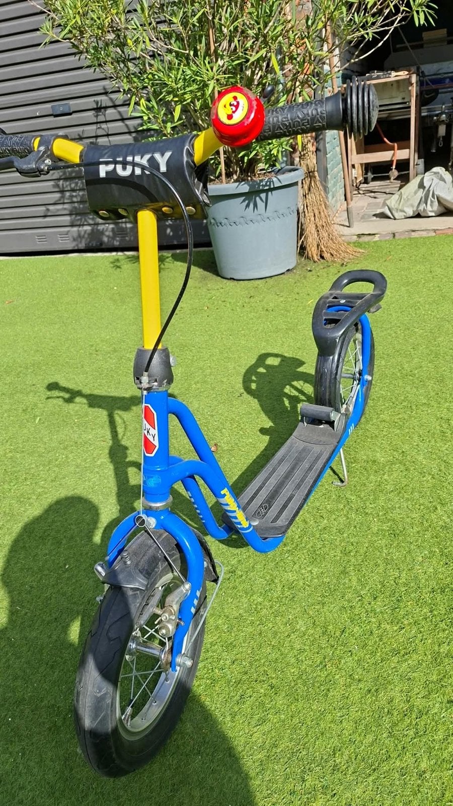 Puky step blauw/geel met bel en remmen, Ophalen of Verzenden, Gebruikt, Gewone step