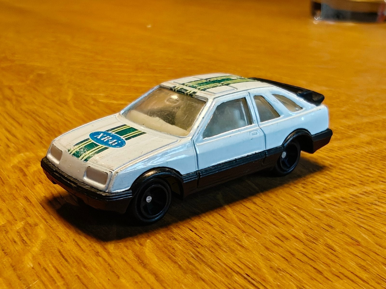 Ford Sierra XR4i WIT, Ophalen of Verzenden, Zo goed als nieuw, Auto