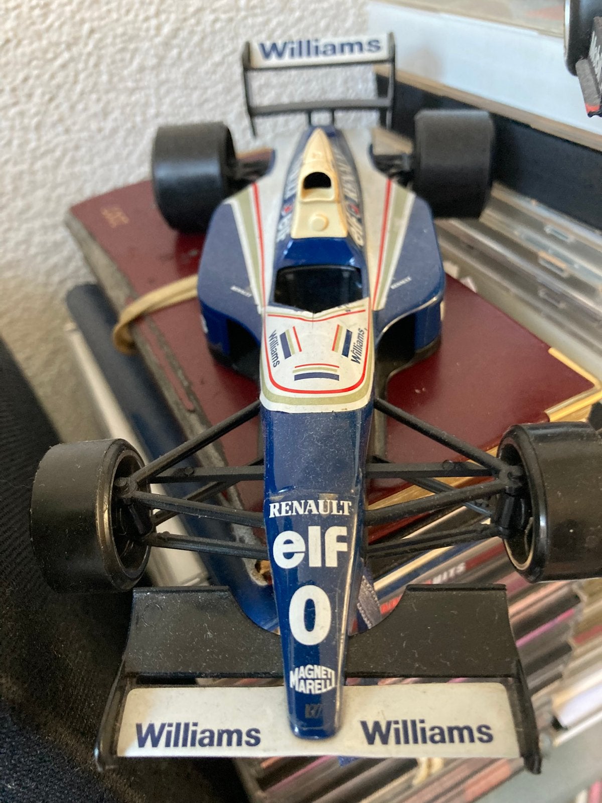 Wiilliams Renault F1 midel auto . Schaal 1/24,, Ophalen, Zo goed als nieuw, Bburago