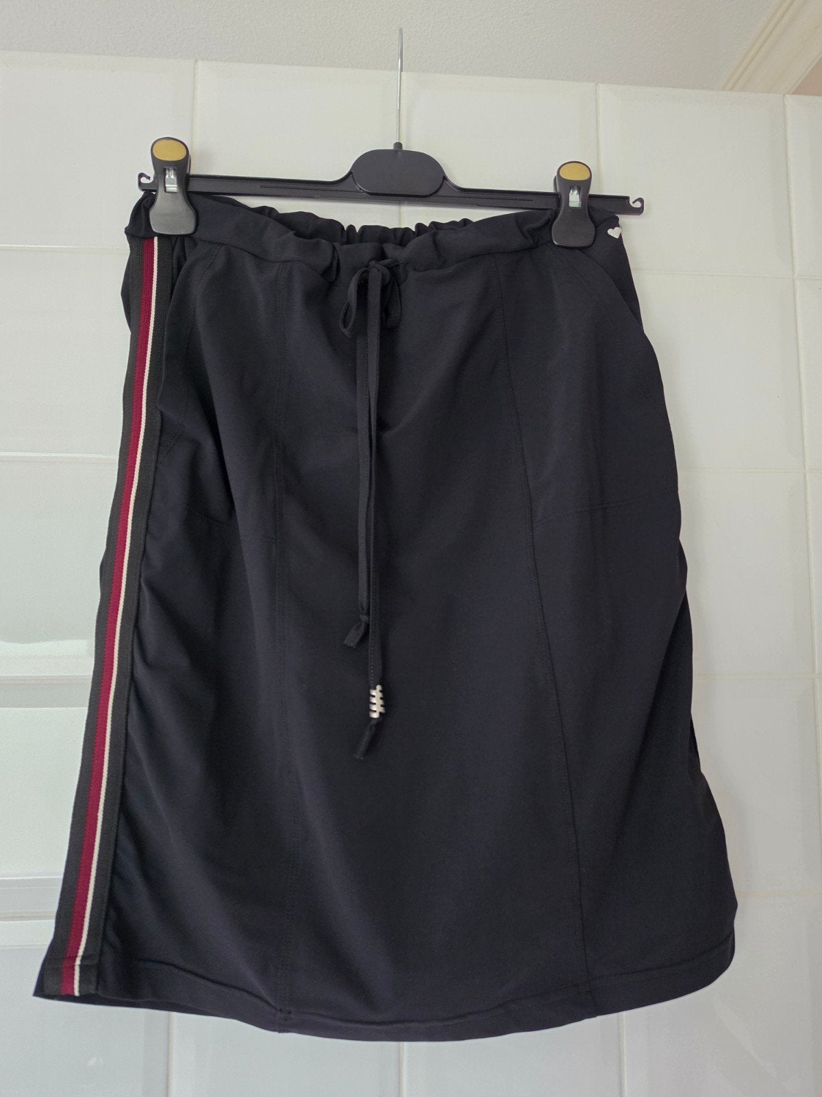 Rok  (HART by Helene Hart) maat L, Ophalen of Verzenden, Zo goed als nieuw, Zwart, Onder de knie