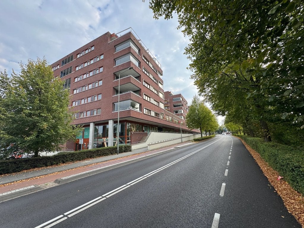 Kantoor-/praktijkruimte Sittard – ca 80 m² op toplocatie, 80 m², Huur, Praktijkruimte