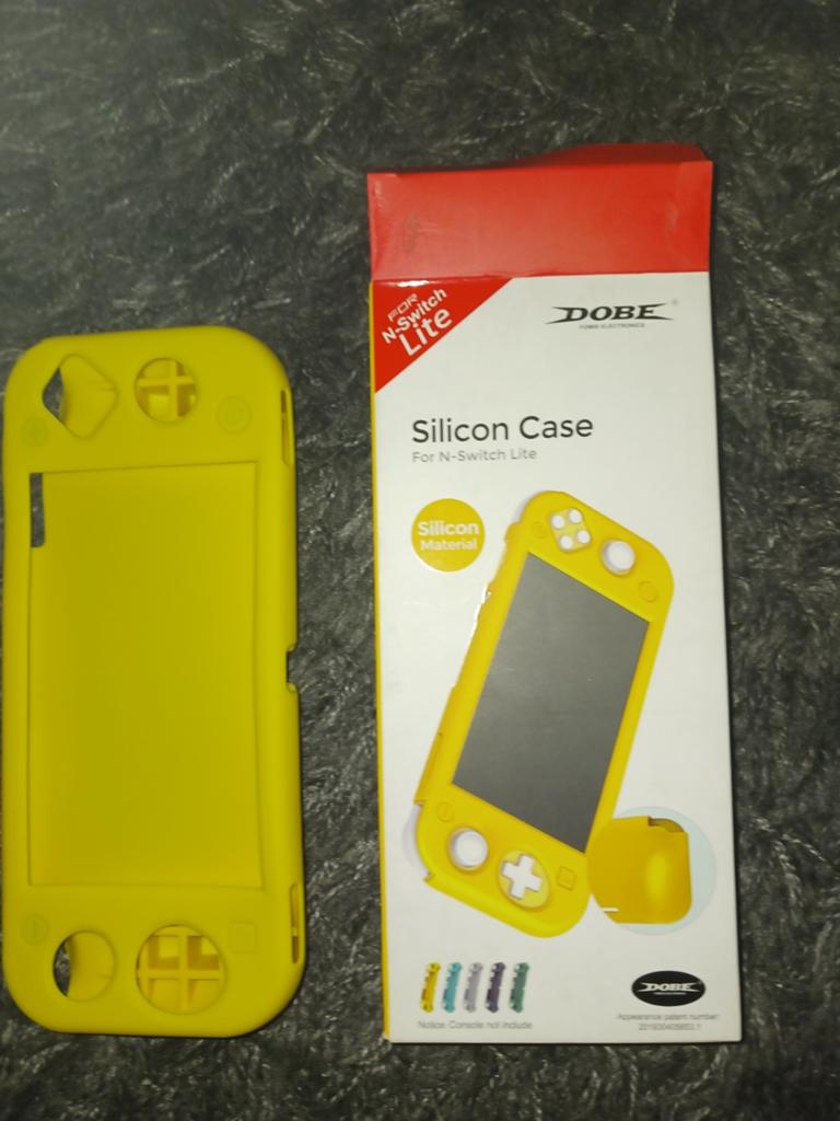 Nintendo switch lite silicone case nieuw in de doos € 5, Ophalen of Verzenden, Nieuw, Switch, Overige typen