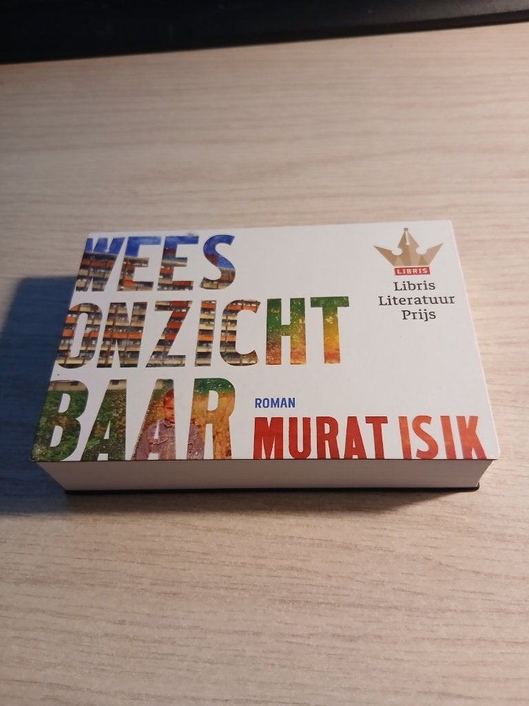 Wees onzichtbaar (Dwarsligger) Murat Isik, Boeken, Ophalen of Verzenden, Zo goed als nieuw