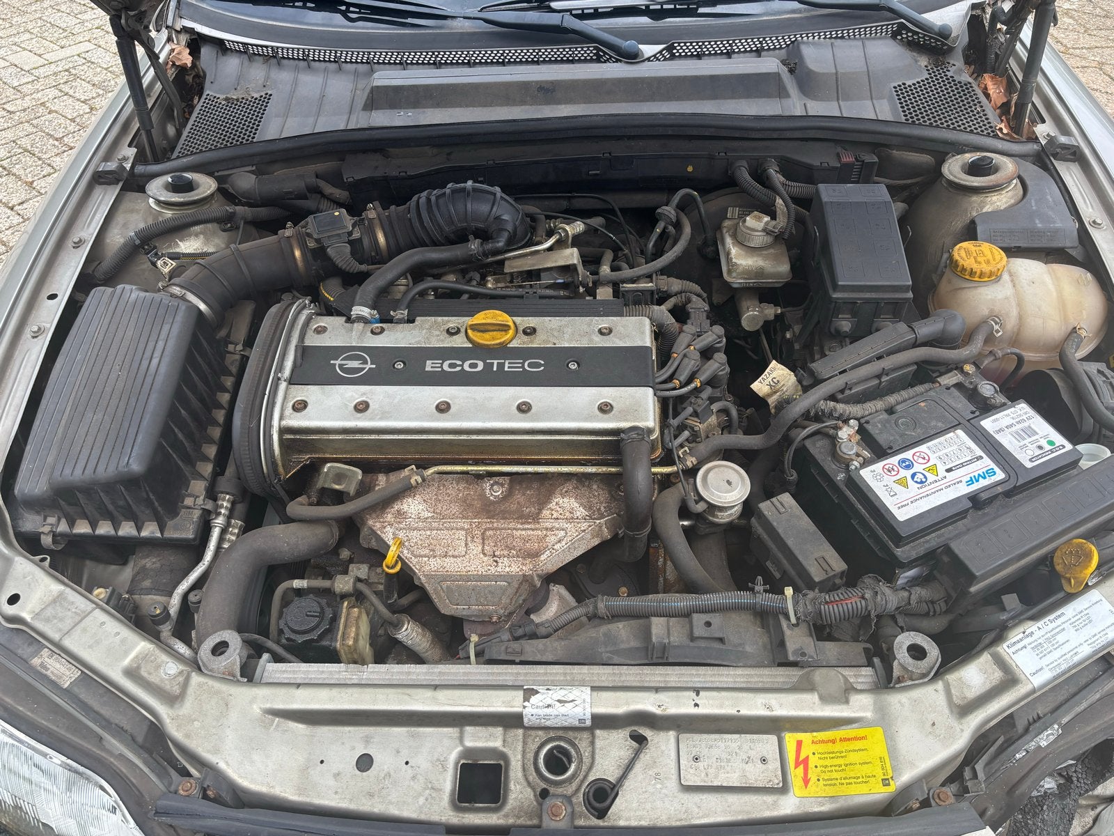 Opel Vectra B opel X1.8XE Motor met bak- 131.000 km, Auto-onderdelen, Ophalen, Gebruikt, Opel