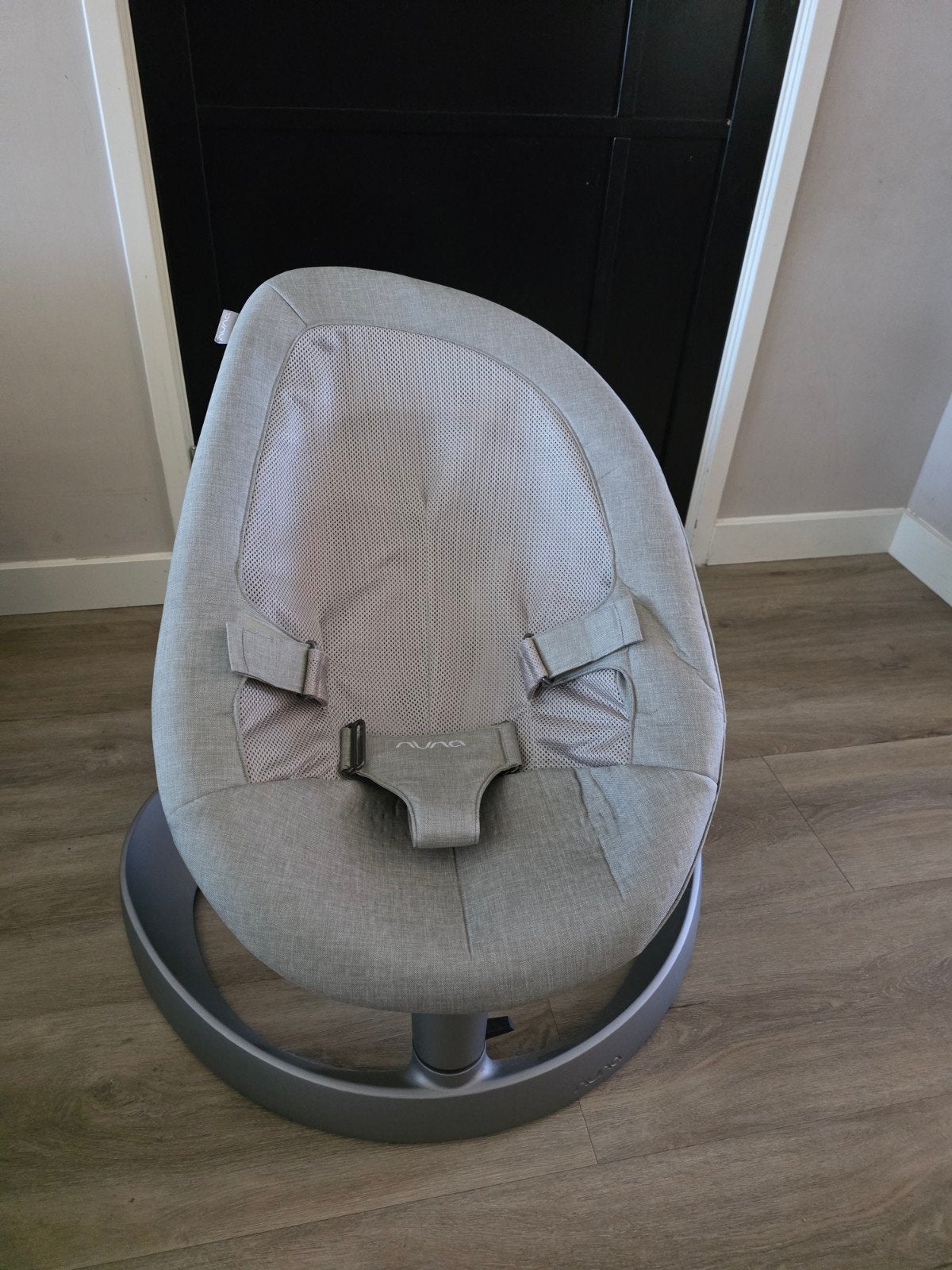 Nuna Leaf Grow Wipstoel, Kinderen en Baby's, Wipstoel, Met gordel(s) of riempje(s), Zo goed als nieuw, Ophalen
