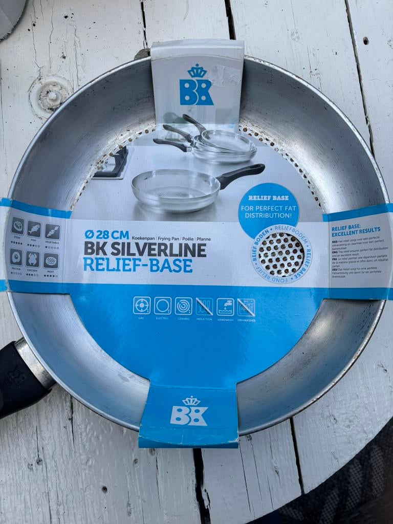 BK Silverline  28 cm koekenpan, Ophalen of Verzenden, Gebruikt, Aluminium, Koekenpan of Braadpan