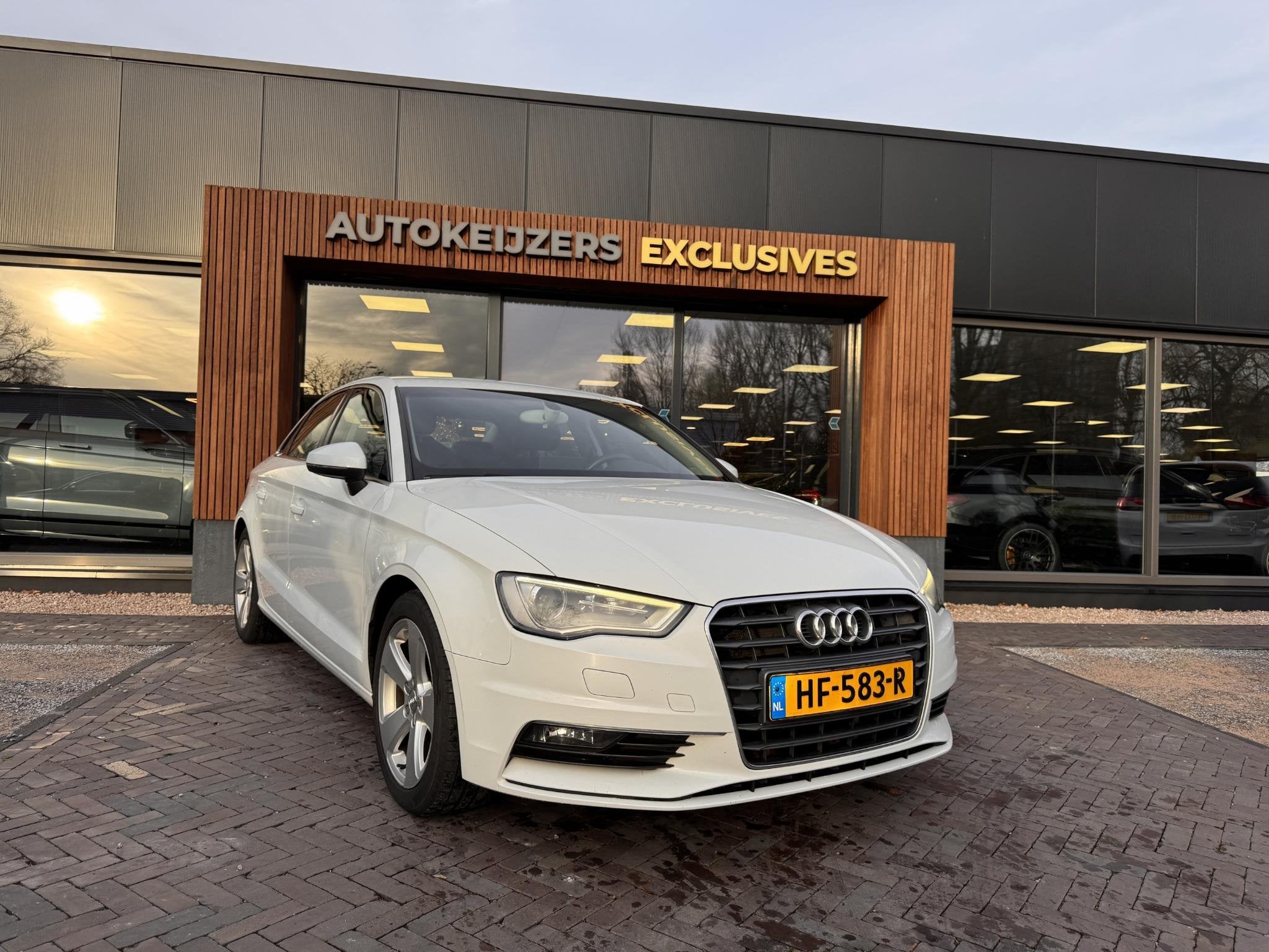 Audi A3 Limousine 1.4 TFSI CoD Ambition, Auto's, Stof, Gebruikt, Euro 6, 4 cilinders