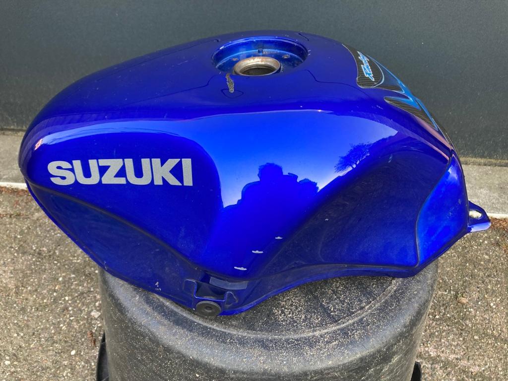 Tank benzinetank voor Suzuki GSX600F / GSX750F 1998-2003, Ophalen of Verzenden, Gebruikt