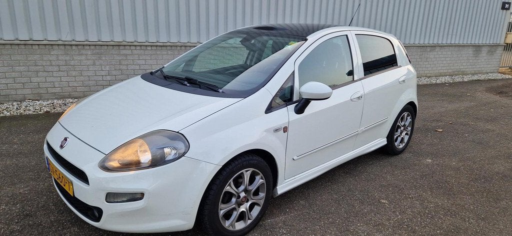 Fiat Punto Evo 1.3 M-Jet Lounge, Auto's, Fiat, Voorwielaandrijving, Euro 5, Gebruikt, 4 cilinders