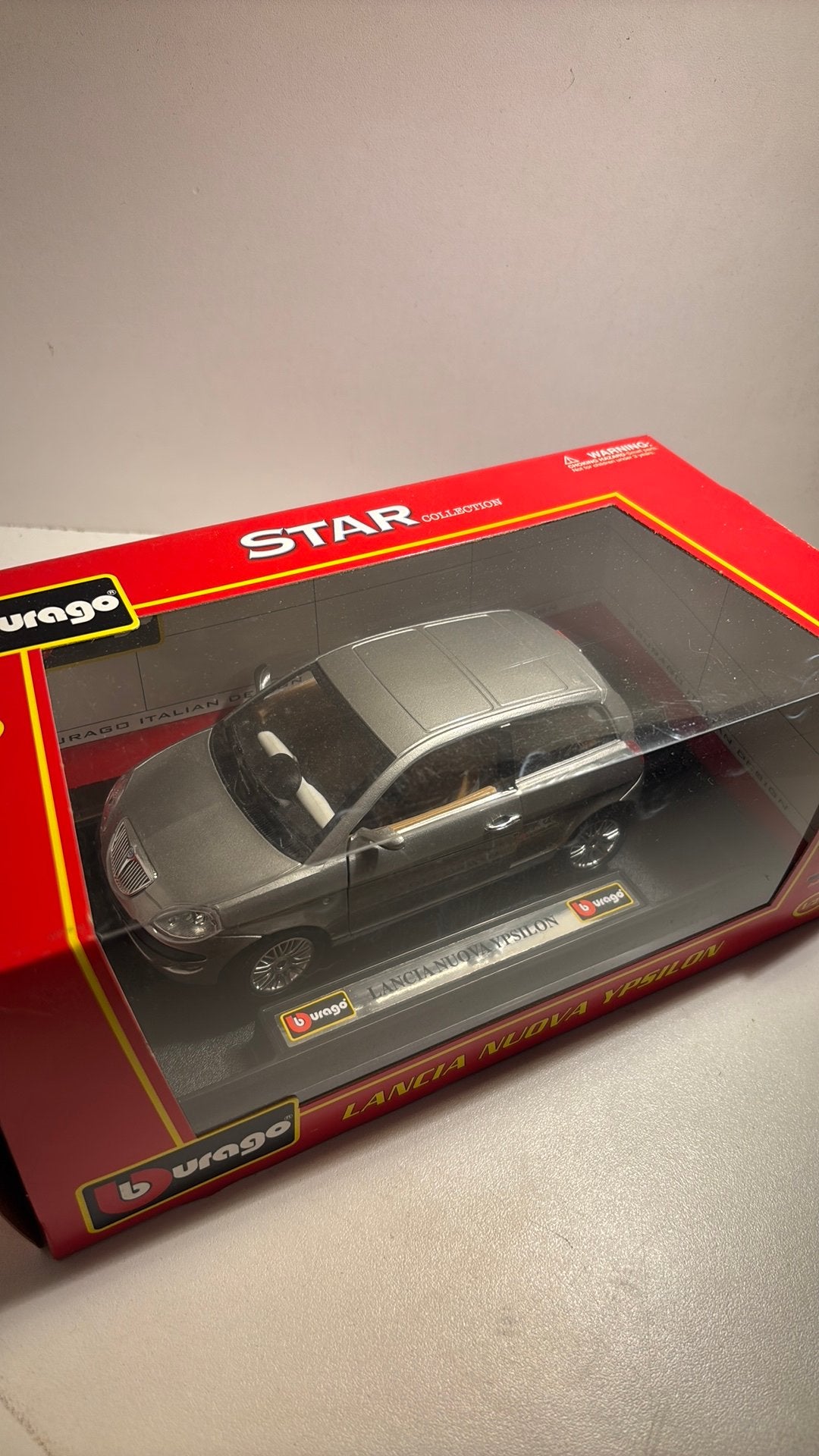 Lancia nuova ypsilon Bburago 1.24, Ophalen of Verzenden, Bburago, A, A