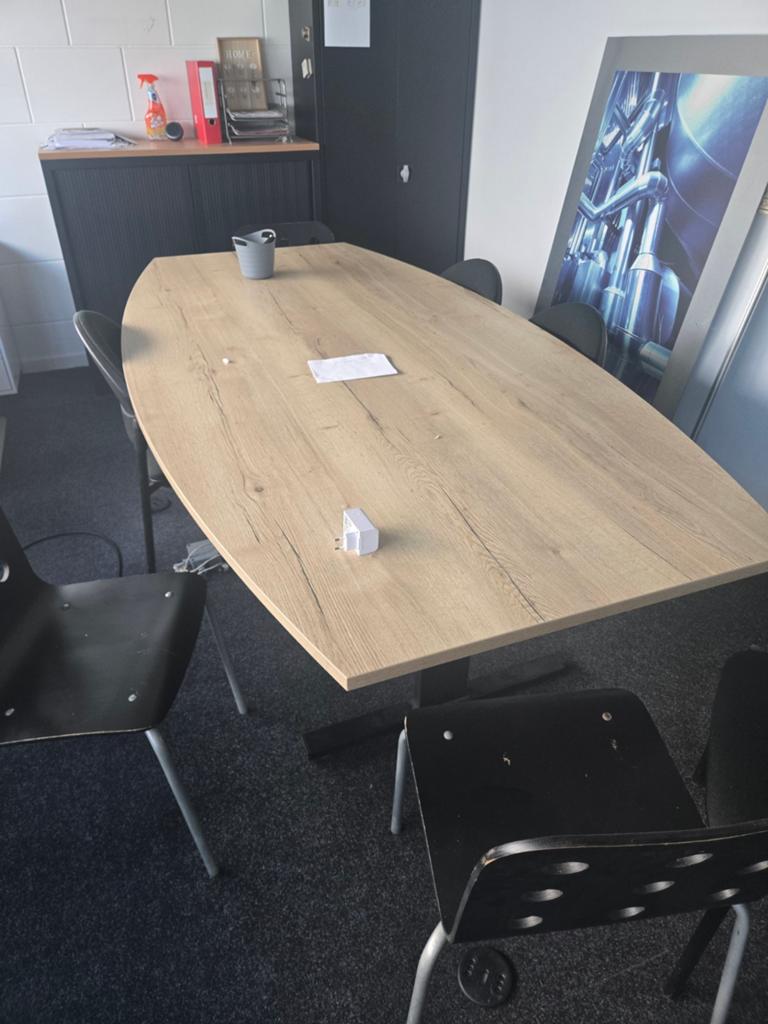 Half ovale vergadertafel - 129x230 cm, Huis en Inrichting, Ophalen