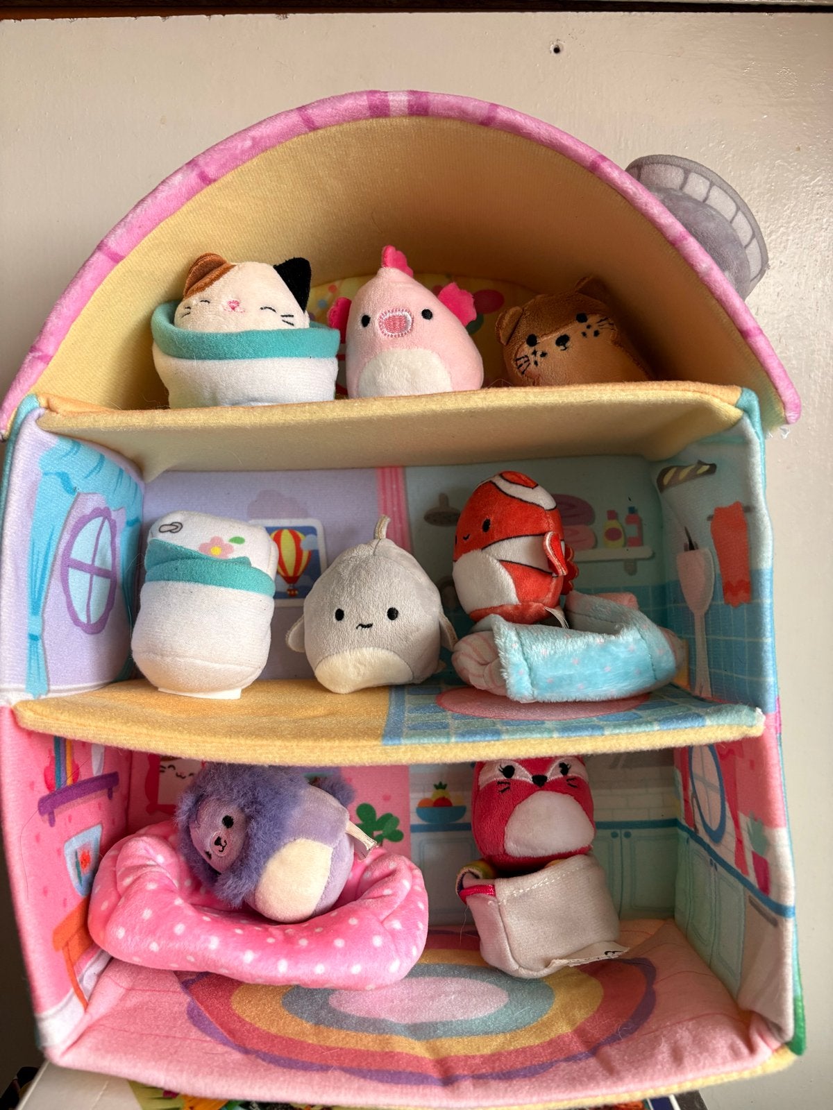 Squishville Poppenhuis met 7 Squishmallows en 5 accessoires, Ophalen of Verzenden, Zo goed als nieuw