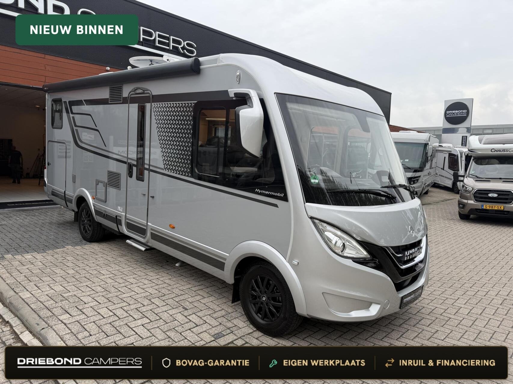 Hymer B-MC I 680 Blackline Enkele Bedden 2X Airco Luifel Lit, Caravans en Kamperen, Airbags, 7 tot 8 meter, Bedrijf, Diesel