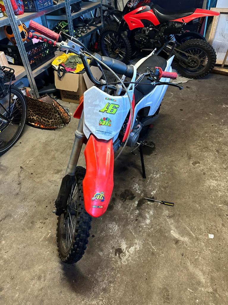 125 cc crossmotor, Ophalen of Verzenden, Zo goed als nieuw, Overige merken