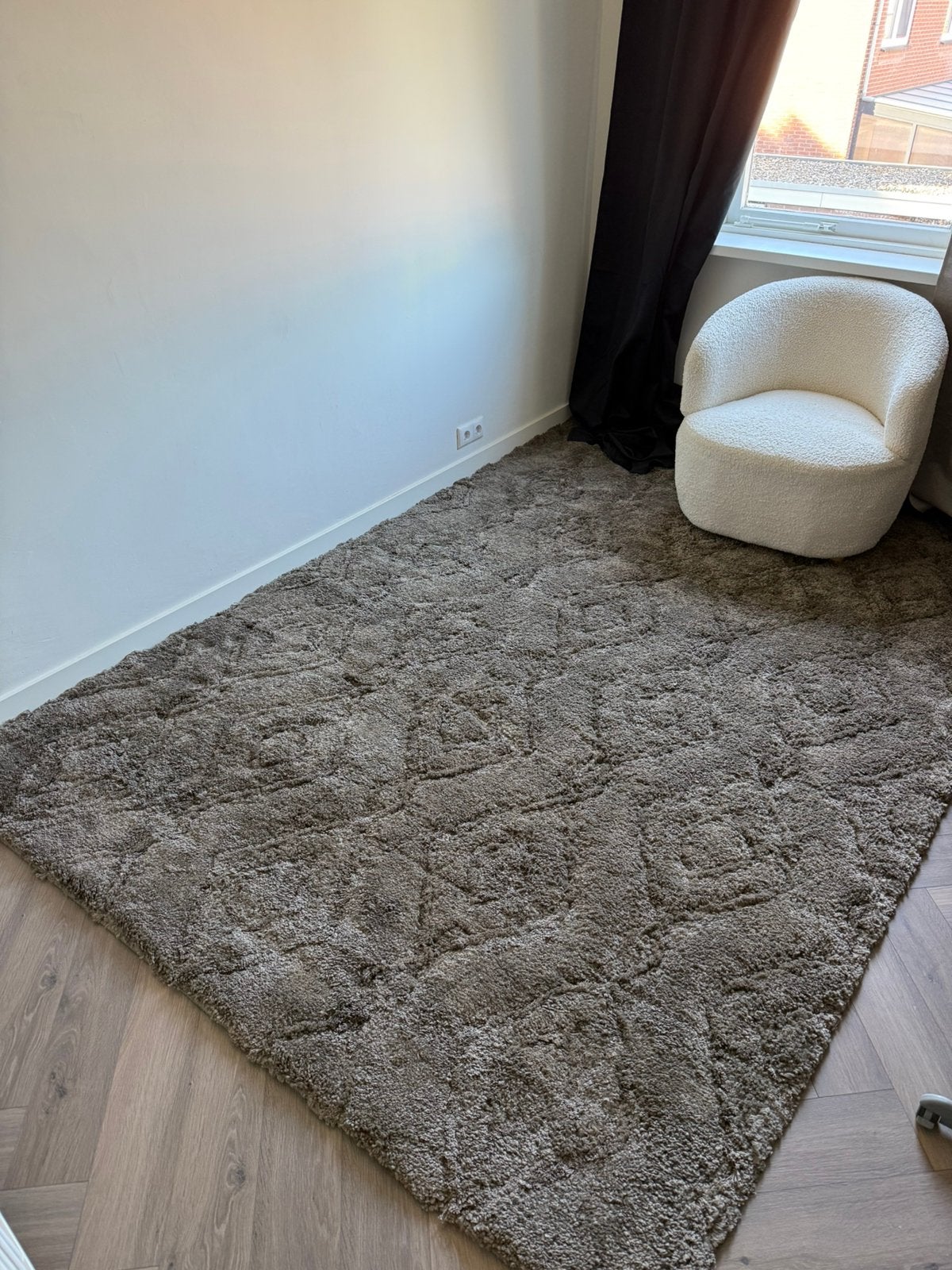 Nieuw! Bruin vloerkleed 200x300cm, Ophalen, Bruin, 200 cm of meer, Zo goed als nieuw