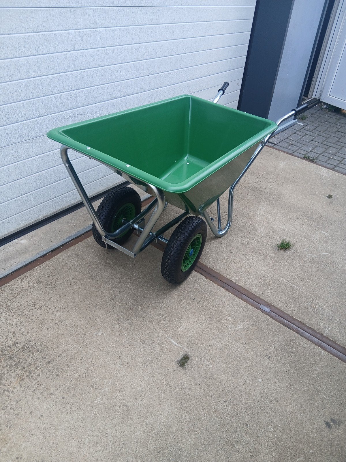 Nieuwe Robuuste Kruiwagen met 2 Wielen - Vaste Prijs, Ophalen, Nieuw, Handmatig, Tweewielig