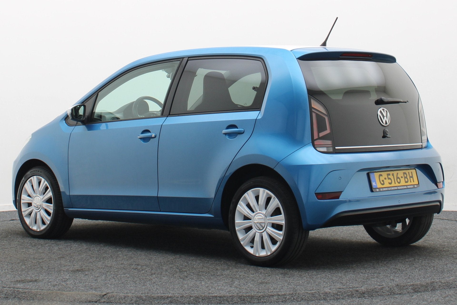 Volkswagen up! 1.0 BMT high up! Climate, Stoelverwarming, Cr, Auto's, Volkswagen, Voorwielaandrijving, Dealer onderhouden, Gebruikt