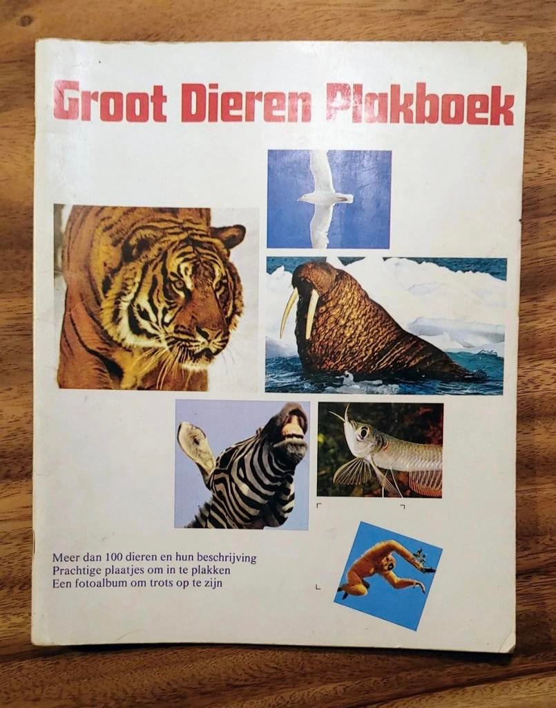 Vintage Dieren Plakboek, Ophalen of Verzenden, Overige diersoorten, Onbekend, Gelezen