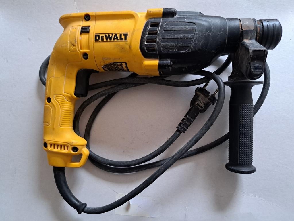 DeWalt D25033-QS Boorhamer - 710W, Gebruikt, Doe-het-zelf en Verbouw, Gereedschap | Boormachines, Ophalen, Boor- en/of Breekhamer