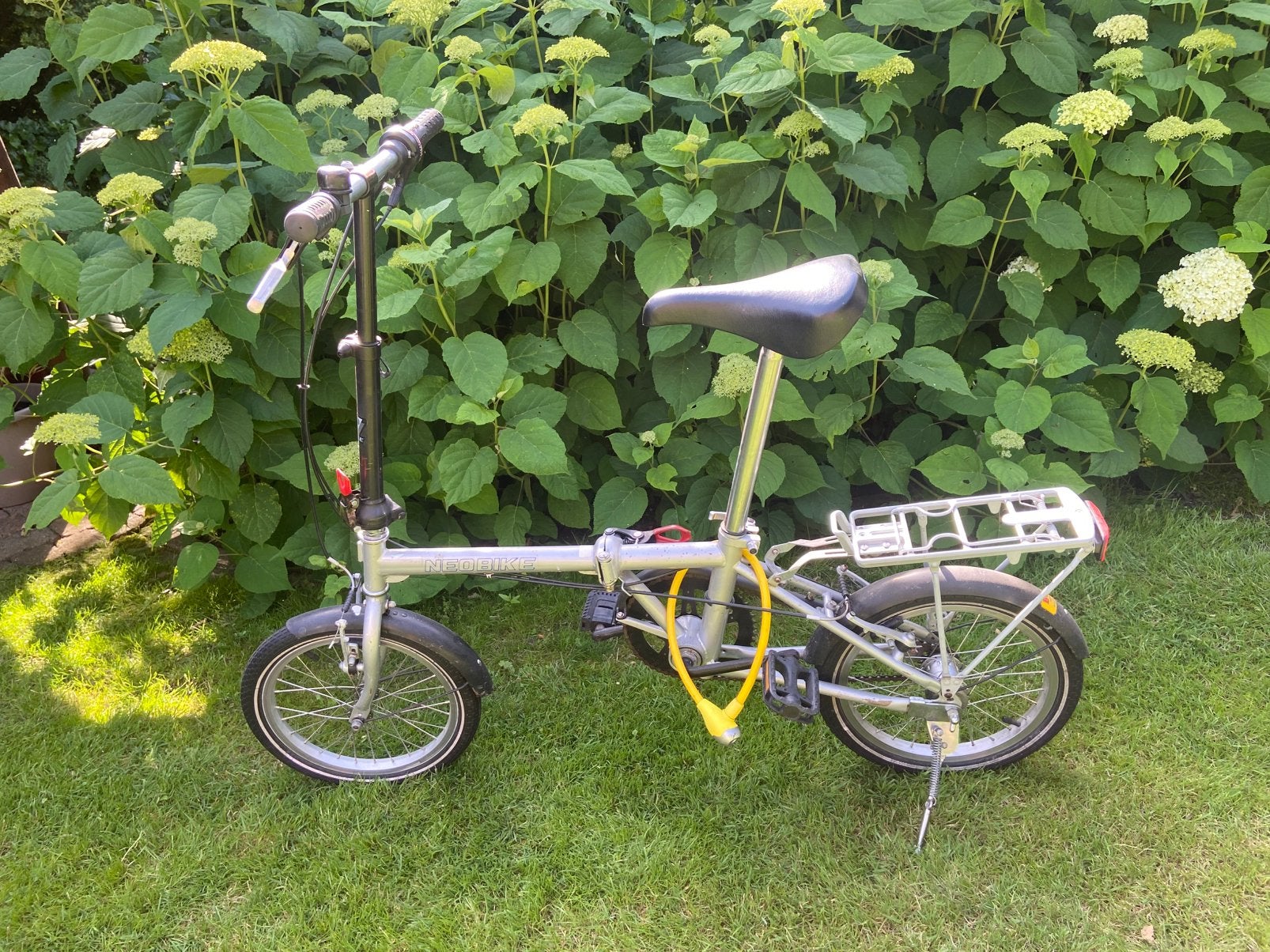 Neobike vouwfiets, Ophalen, Gebruikt, Velgrem, 14 tot 16 inch