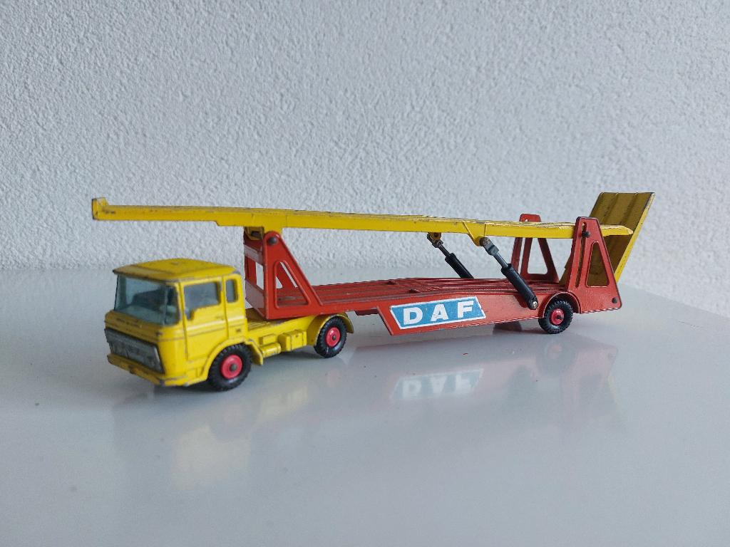 Matchbox DAF Car transporter, Ophalen of Verzenden, Gebruikt, Bus of Vrachtwagen, Matchbox