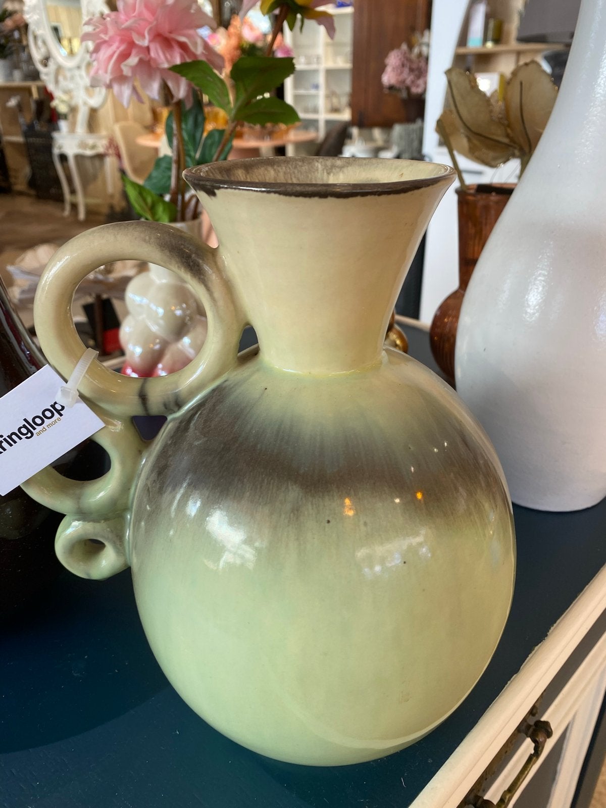Vintage vaas met handvatten, groen/bruin, Antiek en Kunst, Ophalen