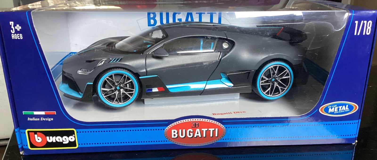 Bugatti Divo, Ophalen of Verzenden, Zo goed als nieuw, Auto, Bburago