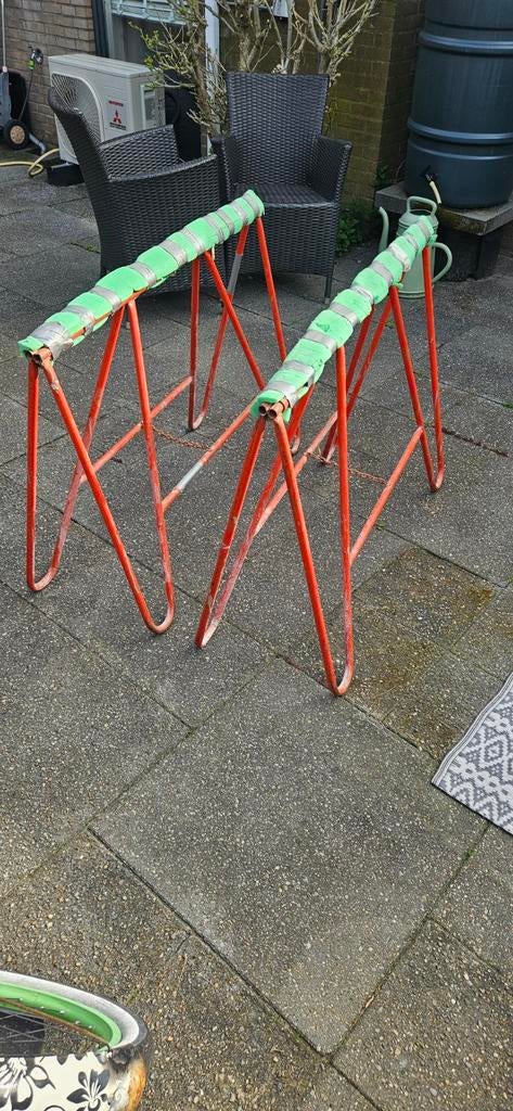 2 stalen schragen, Ophalen of Verzenden