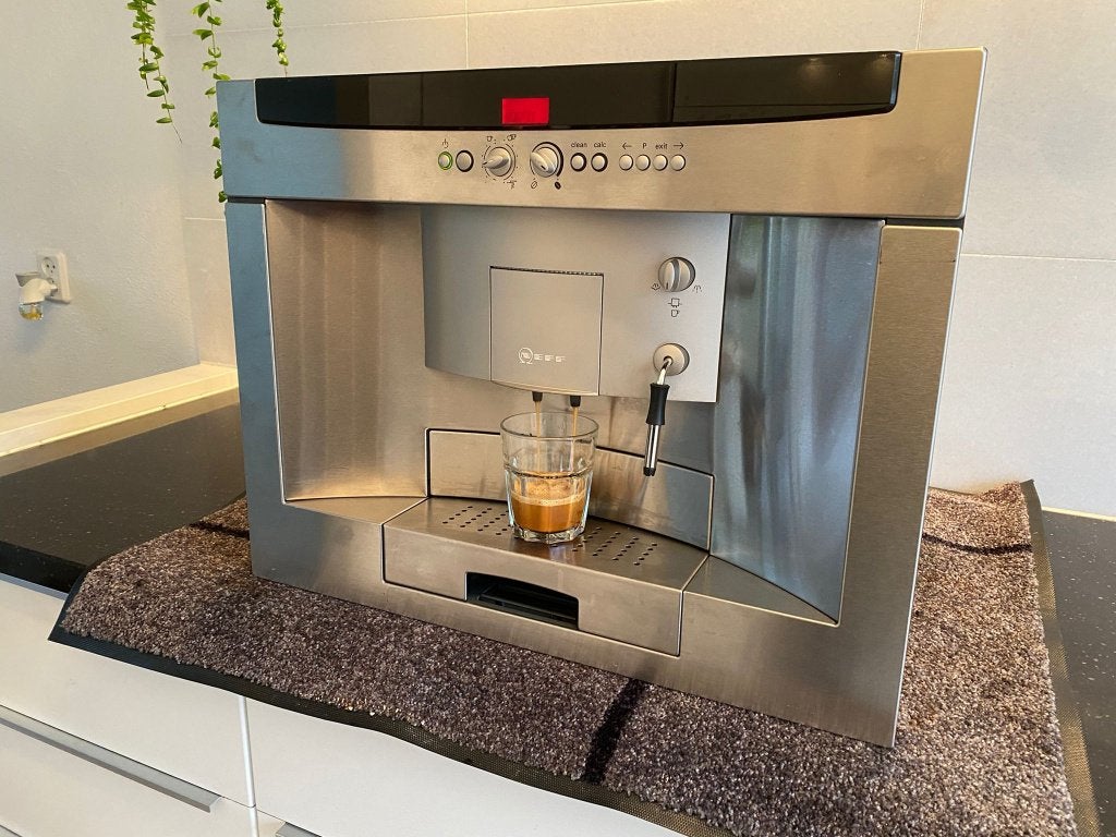 Siemens Bosch Neff Miele InbouwKoffiemachine inruilreparatie, Witgoed en Apparatuur, Koffiezetapparaten, Ophalen, 10 kopjes of meer