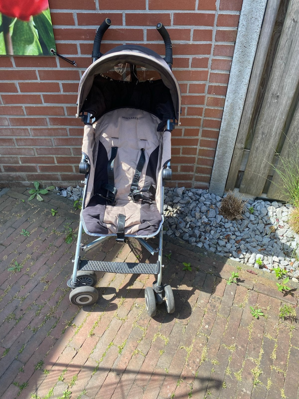 Maclaren buggy met zonnekap en inklapbaar, Ophalen, Gebruikt, Maclaren, Verstelbare rugleuning