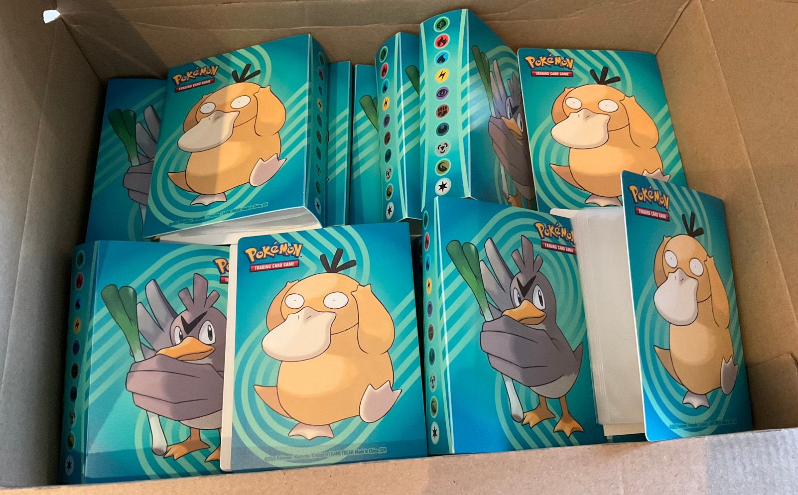 Mini Albums -> Pokémon (21 stuks) - Coins, Blikken LEEG, Ophalen, Nieuw, Boek of Catalogus