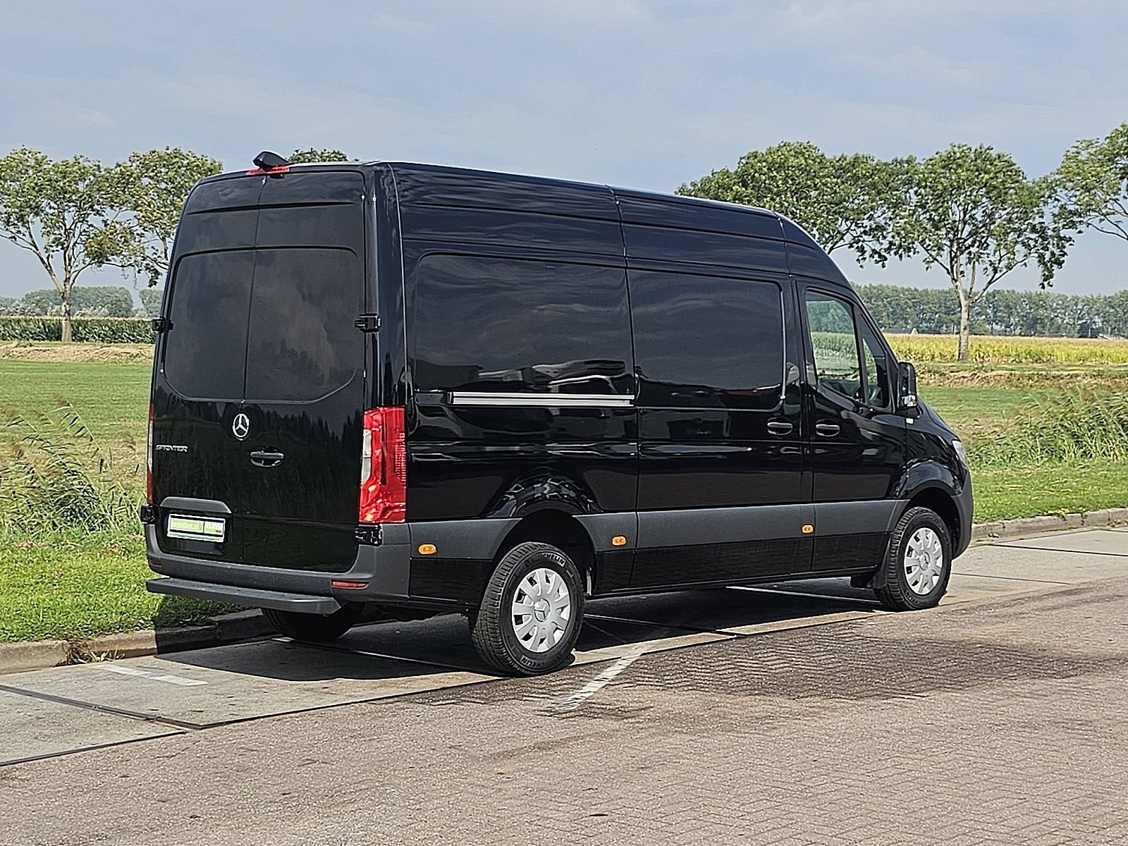 MERCEDES-BENZ SPRINTER 317 l2h2 mbux navi ac, Automaat, Gebruikt, Zwart, Mercedes-Benz