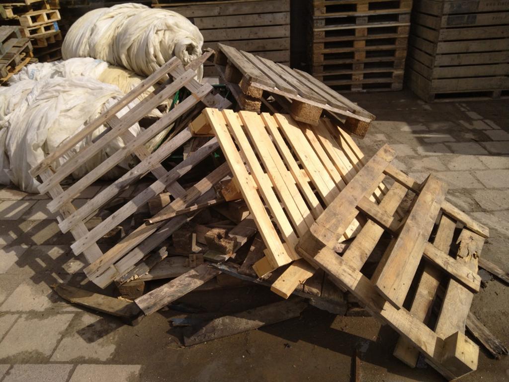 Brandhout/stookhout kapotte pallets, Doe-het-zelf en Verbouw, Hout en Planken, Gebruikt, Ophalen of Verzenden, 50 mm of meer, Pallet