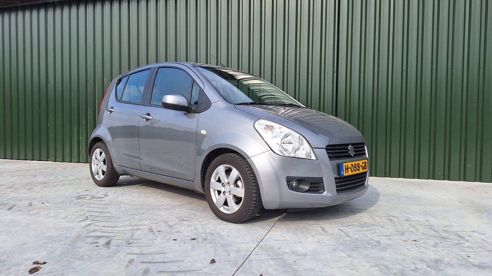 Suzuki Splash 1.2 AUT 2009 Grijs, 40 €/maand, 4 cilinders, Particulier, 200 kg