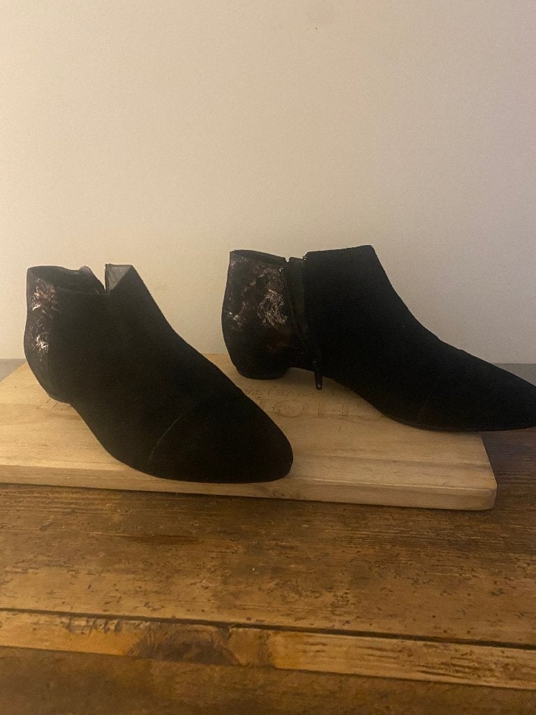 Think! nieuwe zwarte schoen laarsje  41, Verzenden, Zo goed als nieuw, Zwart, Lage of Enkellaarzen