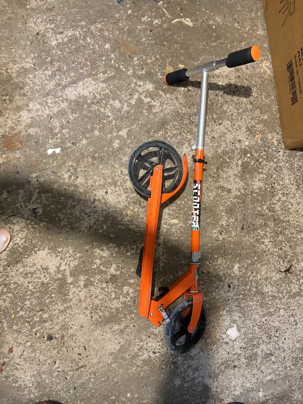 Inklapbare step - Oranje, Fietsen en Brommers, Ophalen, Gebruikt, Gewone step