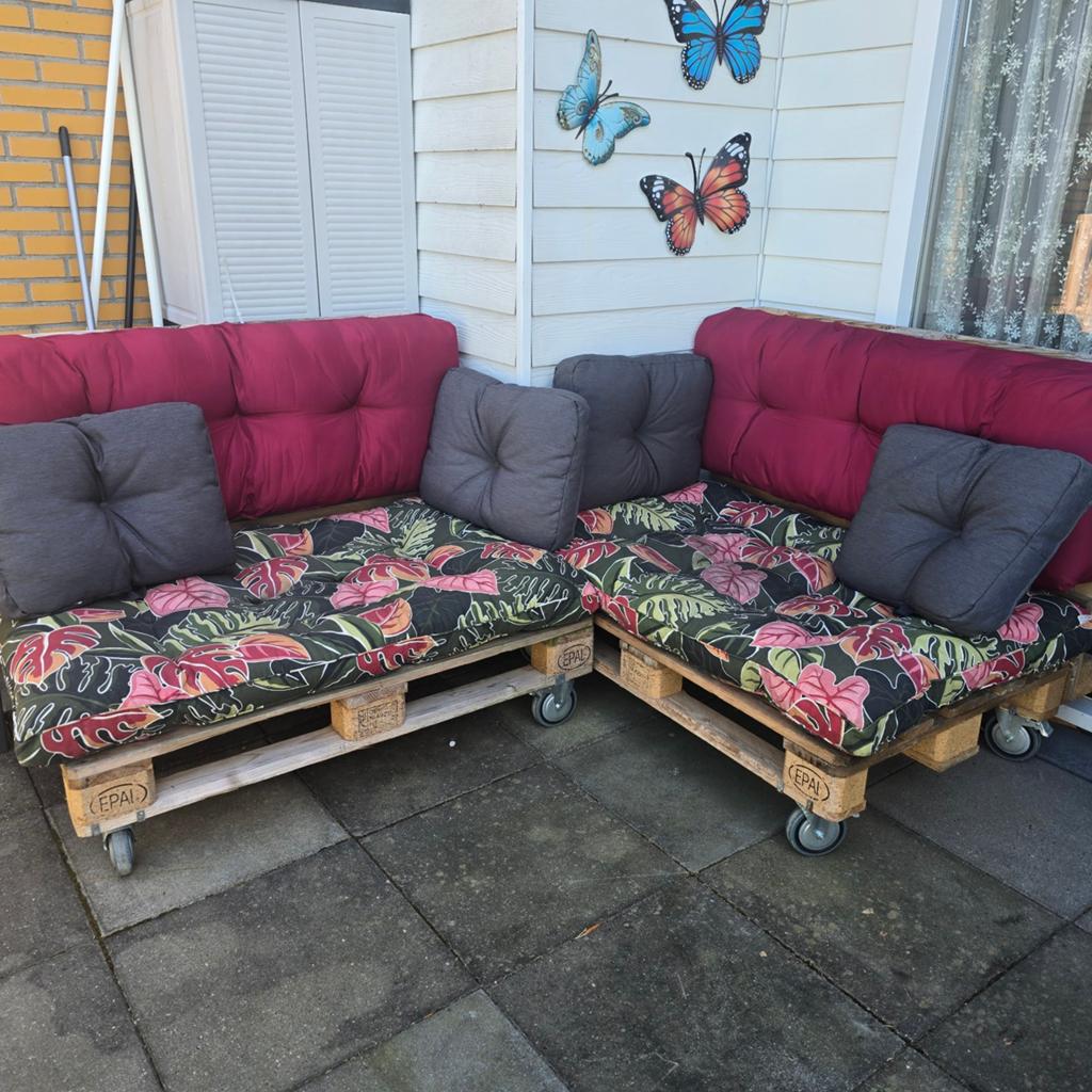 Pallet loungebank met kussens, Gebruikt, Hoekbank, 75 tot 100 cm, Ophalen of Verzenden