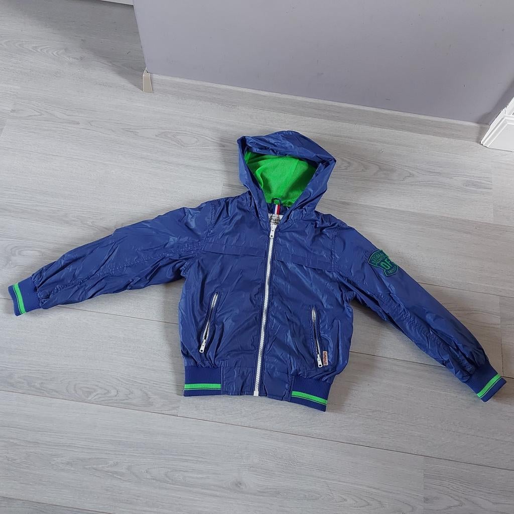 Zgan Cars jongens zomerjas maat 10, Kinderen en Baby's, Kinderkleding | Maat 134, Ophalen of Verzenden, Zo goed als nieuw, Jongen