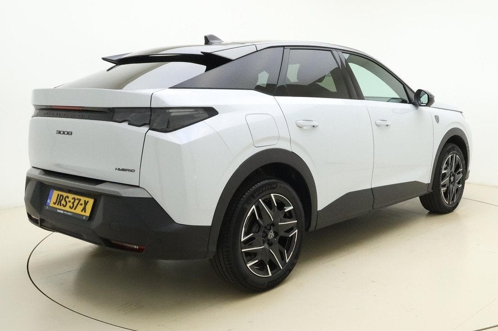 Peugeot 3008 1.2 Hybrid 145 GT | Elektr. achterklep | Adapti, 145 pk, Gebruikt, Euro 6, 1199 cc